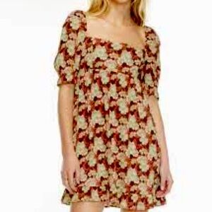 Wilfred NWOT Floral Dress Cottagecore Mini Dress Size Small